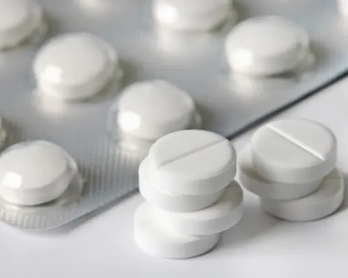 Depositphotos_1094978_L