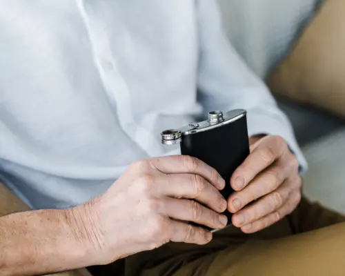 Depositphotos_242922356_L